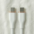 Vit laddkabel USB-C till USB-C